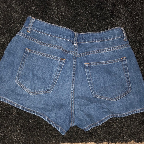 Shorts - Picture 2 of 2